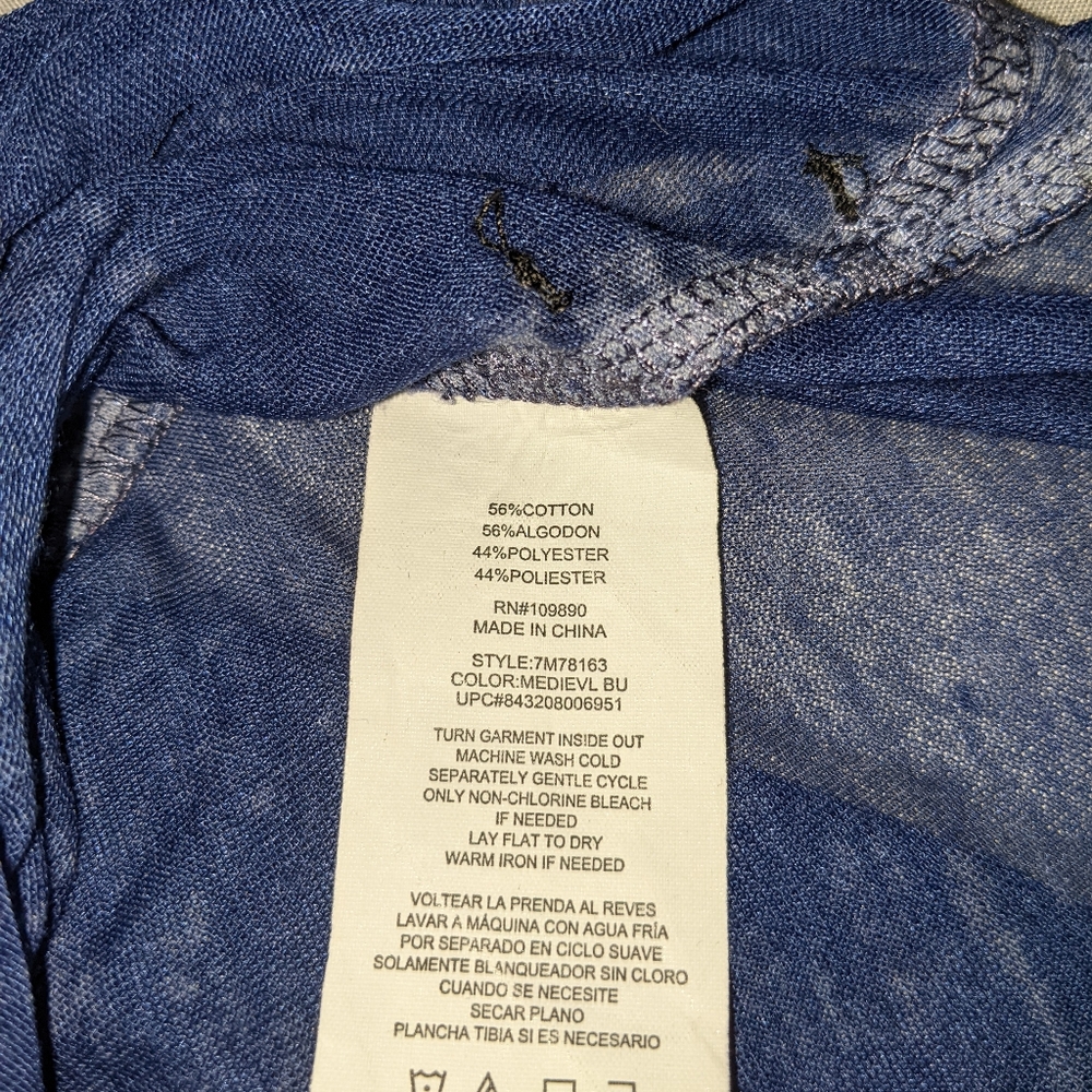 Sheer Cold Shoulder Top - Picture 3 of 4